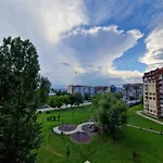 Infinity Apartment & Free Wifi & Free Parking
